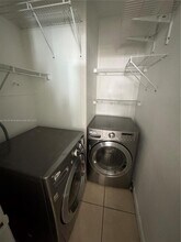 8111 W 36th Ave in Hialeah, FL - Building Photo - Building Photo