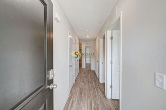 9532 Hood Rd in Jacksonville, FL - Building Photo - Building Photo