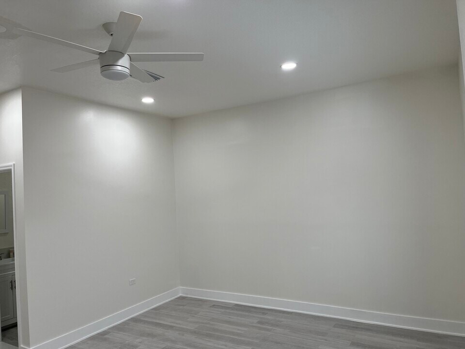 22452 SW 103rd Ct, Unit Studio in Cutler Bay, FL - Foto de edificio