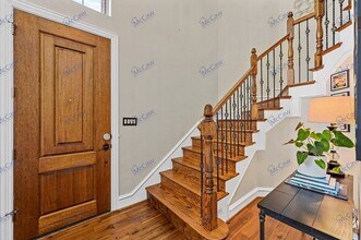 5211 Mission Ave in Dallas, TX - Building Photo - Building Photo