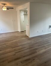 Sun Harbour Apartments in Redondo Beach, CA - Building Photo - Building Photo