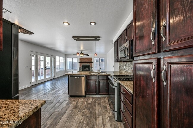 property at 1836 E Aspen Way