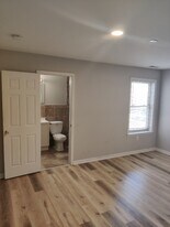 1621 W Oxford St in Philadelphia, PA - Building Photo