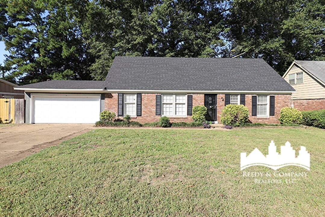4533 Bogart St in Memphis, TN - Building Photo