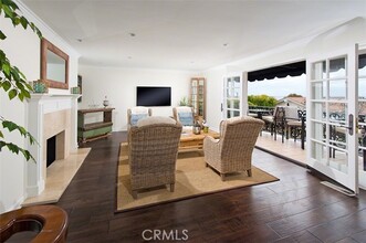 718       Emerald Bay in Laguna Beach, CA - Building Photo - Building Photo