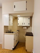 220 Pawtucket St in Lowell, MA - Building Photo - Building Photo