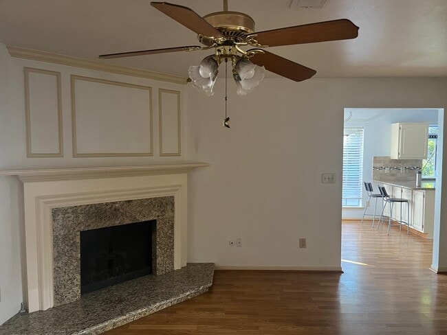 38 Tall Sky Pl in The Woodlands, TX - Building Photo - Building Photo