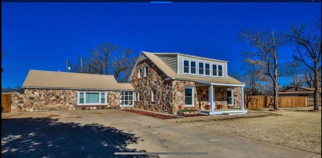 5320 25th St in Lubbock, TX - Building Photo - Building Photo