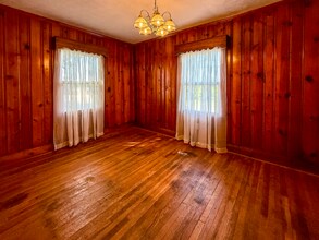 301 Ragland St in South Boston, VA - Building Photo - Building Photo