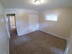 909 Cook Ave in Youngstown, OH - Building Photo - Building Photo