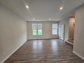 57 Hewstone Ct in Morgantown, WV - Building Photo - Building Photo