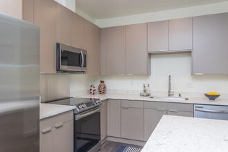 Plisko Place in Port Orchard, WA - Foto de edificio - Interior Photo