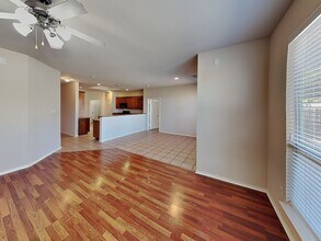 5800 Pearl Oyster Ln in Fort Worth, TX - Building Photo - Building Photo