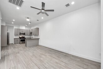 7612 Easter St in Houston, TX - Building Photo - Building Photo