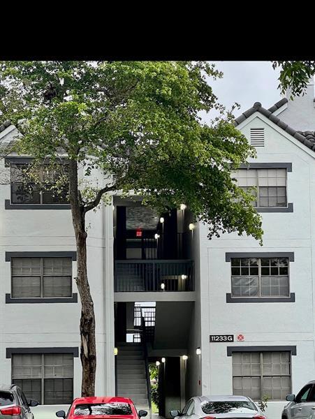 11233 W Atlantic Blvd in Coral Springs, FL - Building Photo - Building Photo