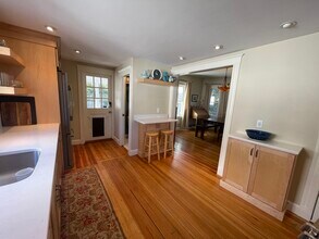 19 Tyler Ave in Medford, MA - Building Photo - Building Photo