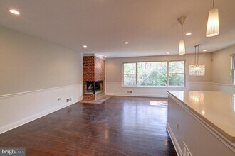 8725 Susanna Ln in Chevy Chase, MD - Building Photo - Building Photo