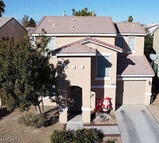 6080 St Petersburg Dr in Las Vegas, NV - Building Photo