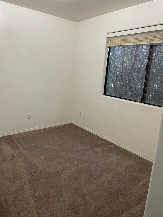 7100 E Dodge Cir, Unit 2 in Prescott Valley, AZ - Foto de edificio - Building Photo