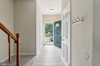 7191 Fairfield Ct in Alexandria, VA - Building Photo - Building Photo