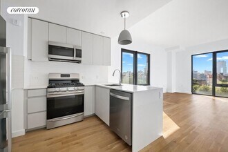 123 Hope St in Brooklyn, NY - Building Photo - Building Photo