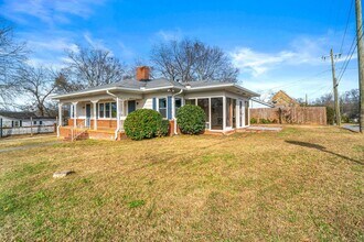 227-229 M L King Blvd in Cedartown, GA - Building Photo - Building Photo