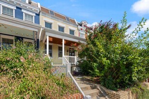 445 Newton Pl NW in Washington, DC - Building Photo