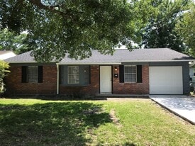 3927 Prudence Dr in Houston, TX - Building Photo