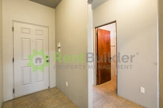 11715 Pocono Rd SE in Albuquerque, NM - Building Photo - Building Photo