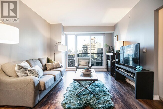 property at 69-1069 Lynn Williams St