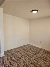 2228 40th Ave in Oakland, CA - Foto de edificio - Building Photo