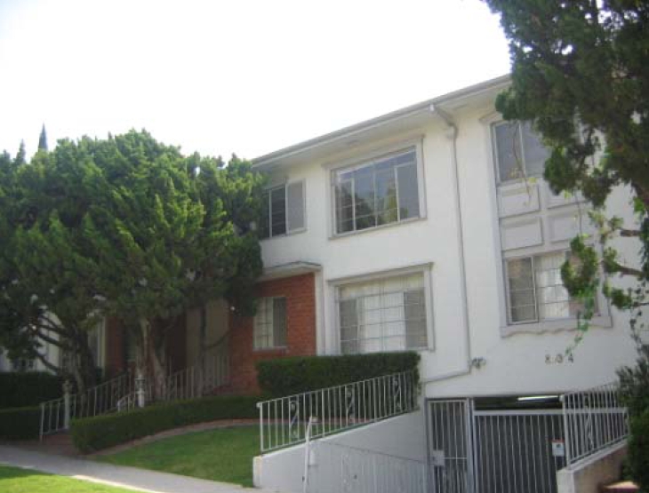 834 S Lucerne Blvd in Los Angeles, CA - Foto de edificio