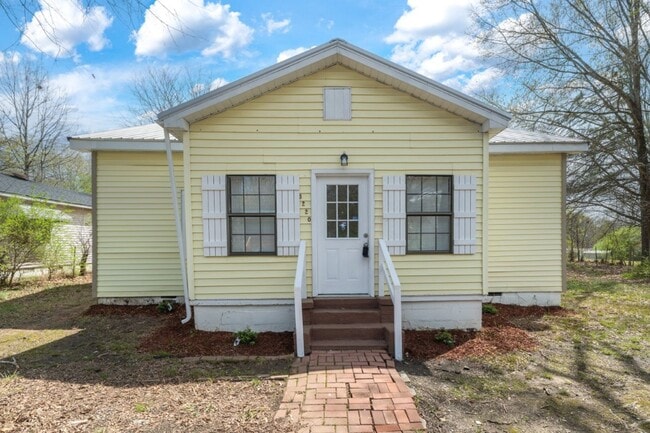 property at 3220 7th Ave N