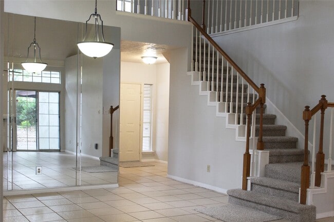 property at 4918 Maple Brook Ln