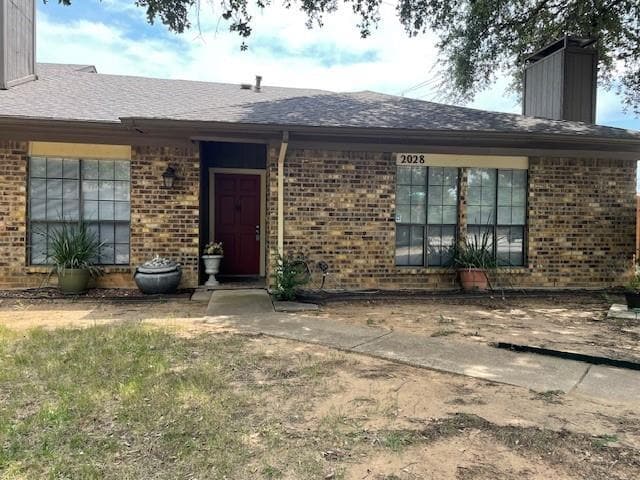 2028 Heather Brook Dr