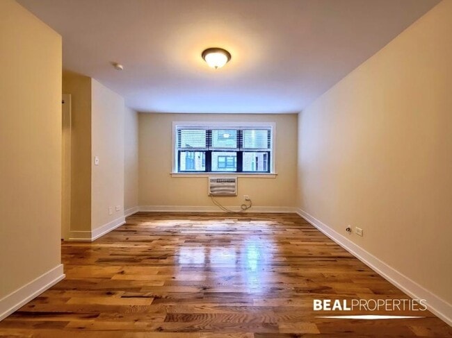 property at 555 W Arlington Pl