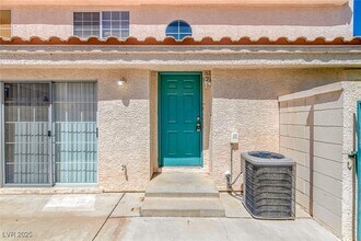 8027 Teresita Ave in Las Vegas, NV - Building Photo - Building Photo