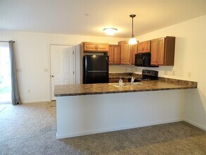 243 Limestone Dr in Myerstown, PA - Building Photo - Building Photo