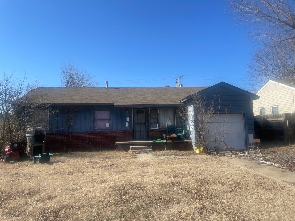 4514 N Frankfort Ave in Tulsa, OK - Building Photo