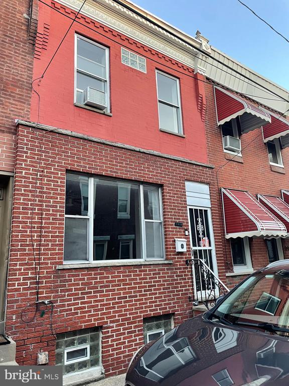 property at 2019 Dorrance St