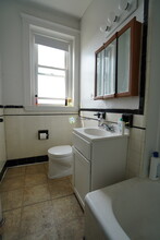 1820 Commonwealth Ave in Boston, MA - Building Photo - Building Photo