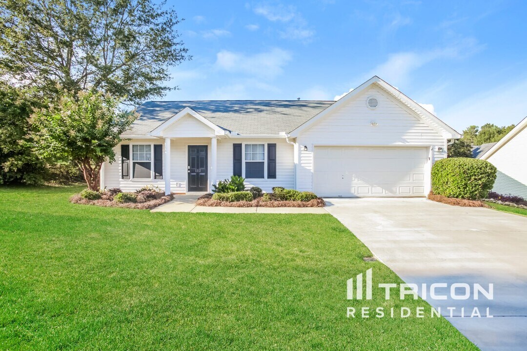 112 Candar Ct in Chapin, SC - Building Photo