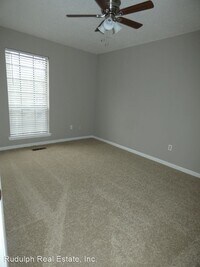 2527 Tahiti Ln photo'