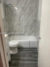 2917 Plunkett St in Hollywood, FL - Building Photo - Building Photo