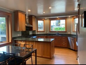 2553 Virginia St in Berkeley, CA - Building Photo - Building Photo