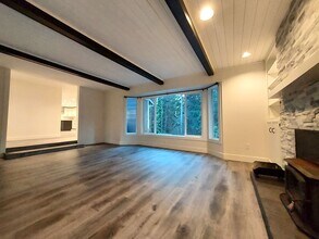 6304 76th Ave Ct NW in Gig Harbor, WA - Building Photo - Building Photo