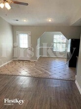 4030 Warren Rd in Flowery Branch, GA - Building Photo - Building Photo