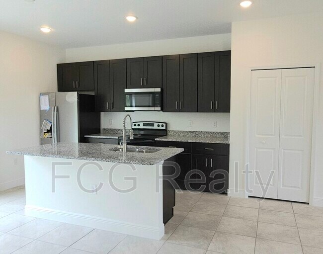 464 Marion Oaks Dr in Ocala, FL - Building Photo - Building Photo