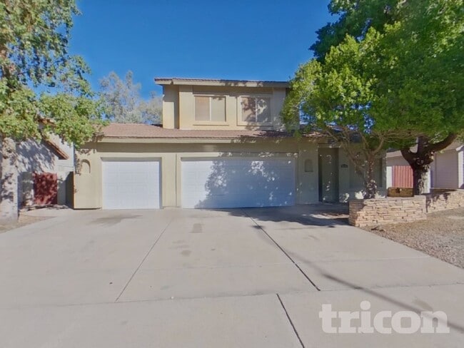 property at 5214 E Fountain St