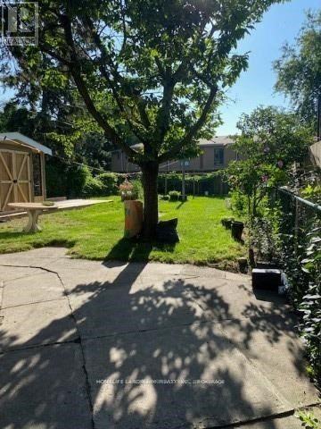 property at 11 Hillside Dr